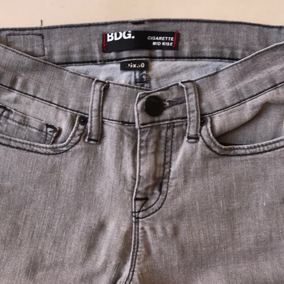 BDG grey cigarette women’s jeans - Picture 3 of 4